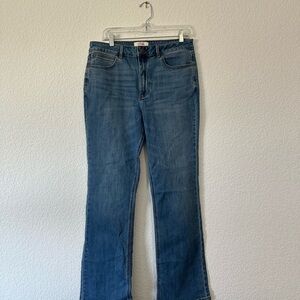 Wrangler Women's Flare Jeans in Blue